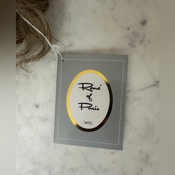 Vintage Rene Of Paris Wig #4106 Melissa (BROWN BLOND). - Picture 14 of 16